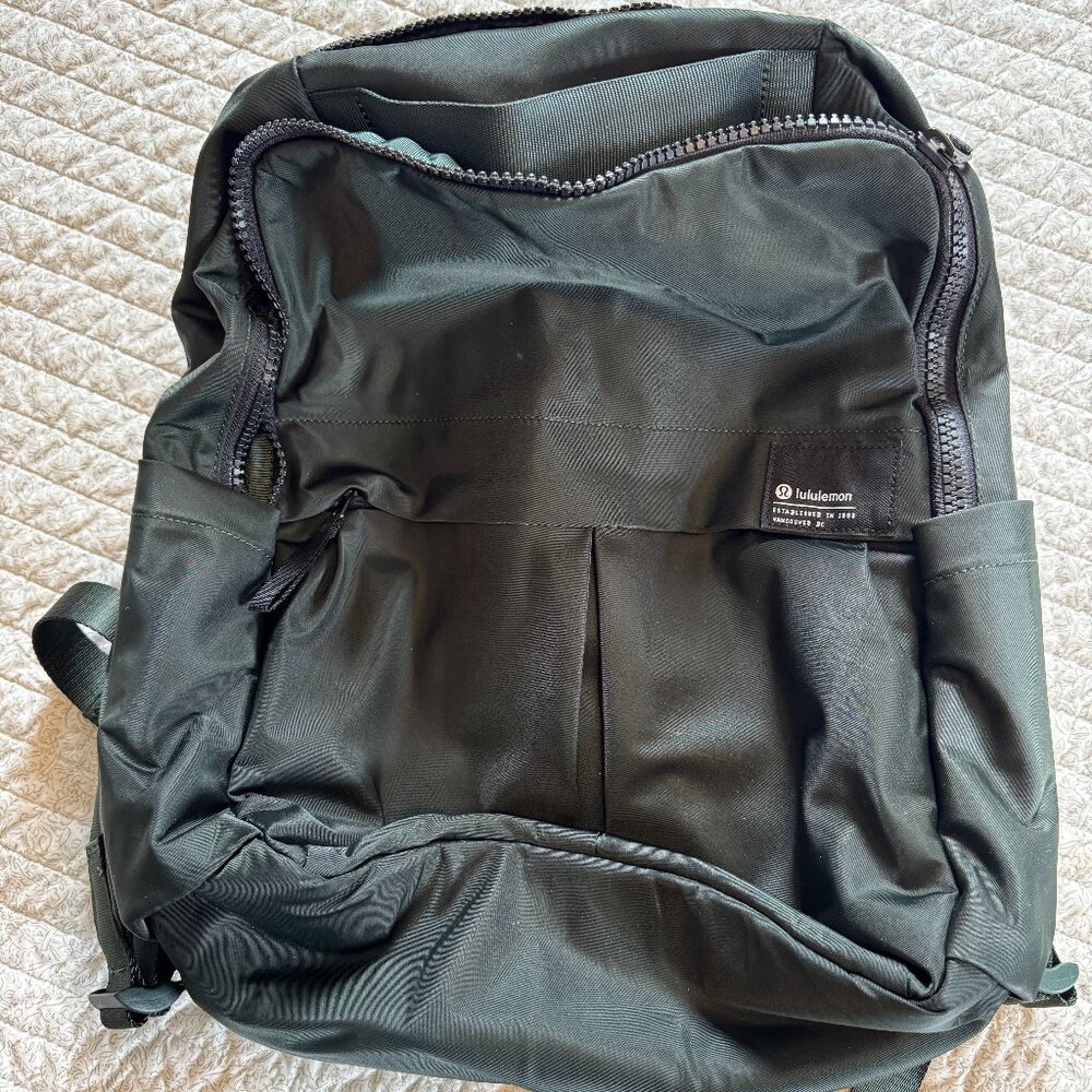 Lululemon 22L Tech Canvas Backpack